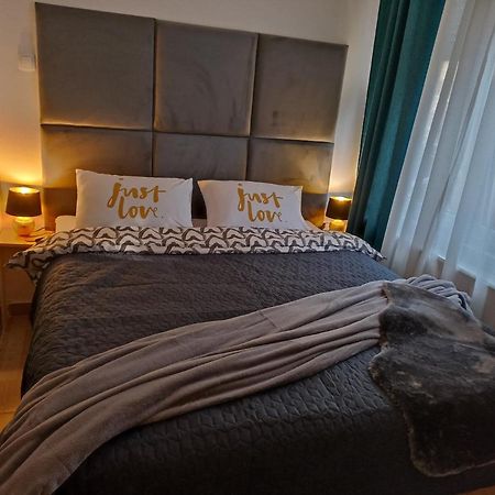 Apartment Close2Park *** Čakovec 外观 照片